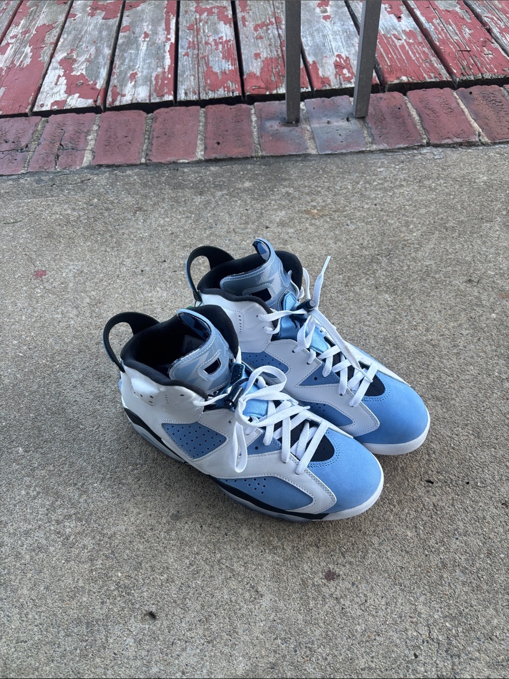 Mens Jordan 6s Unc